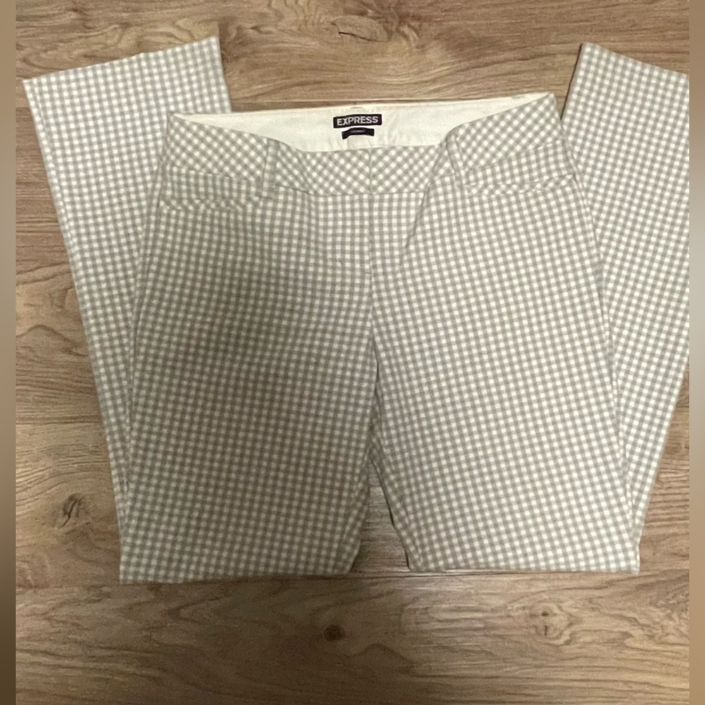 Express Columnist Size 2r. Gray And White. - image 5